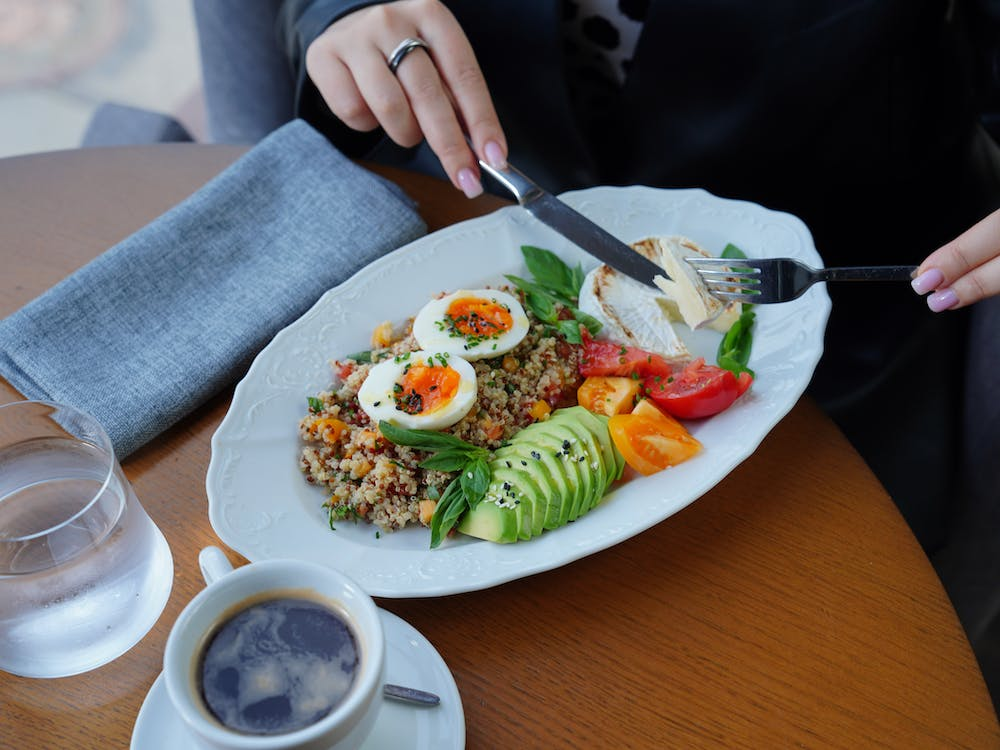 Vì sao bữa sáng vô cùng quan trọng cho sức khoẻ?
